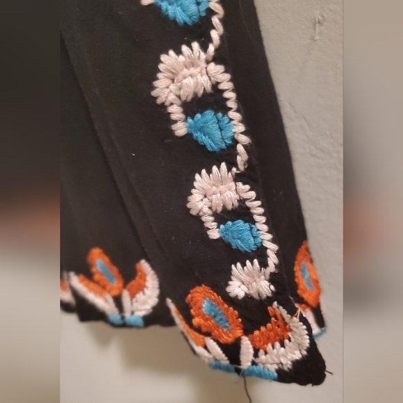 NESLAY Paris Black Midi Dress With Native American Style Adorning The Hemline - Picture 5 of 5